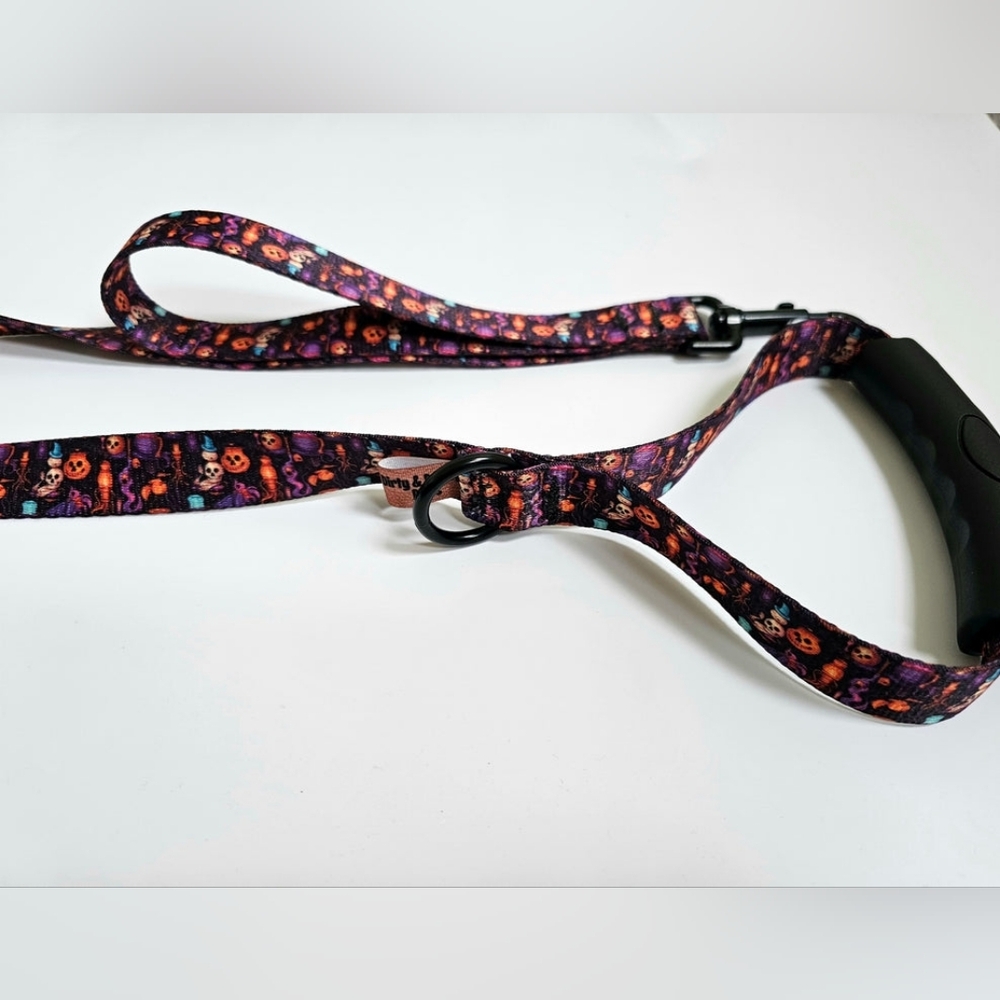 Jack-O-Lantern Halloween Pumpkin Dog Leash With Traffic Handle Confort Grip Poly